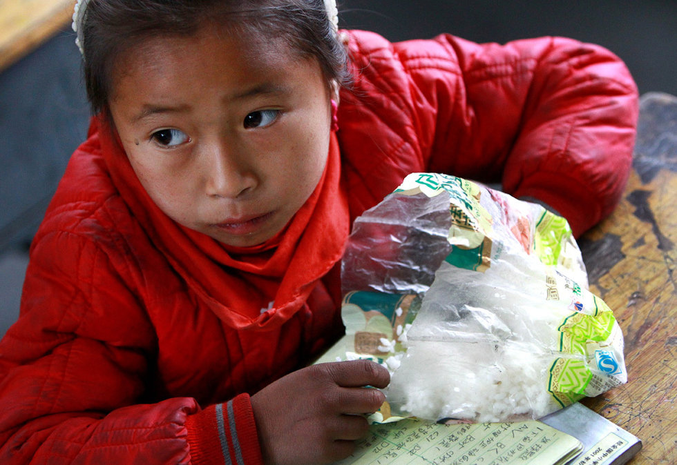 中国山区饥饿儿童图片图片