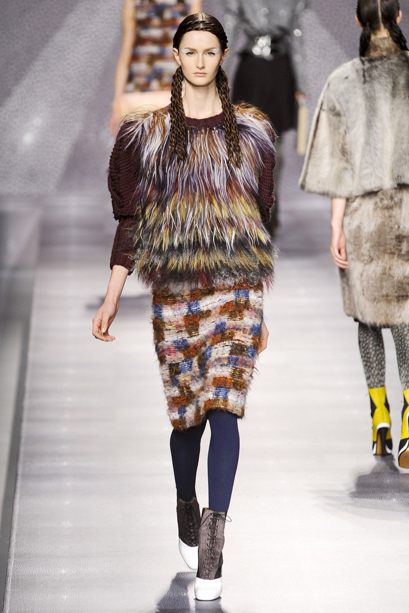 【引用】fendi 2012秋冬秀 雪韵的日志 网易博客