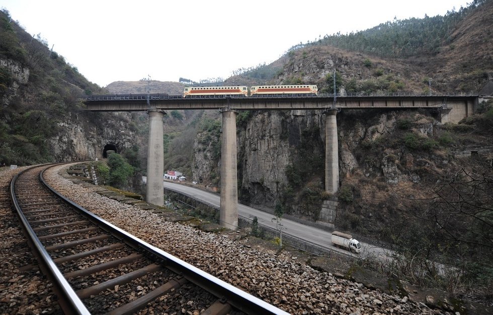 云南省沿边铁路图片