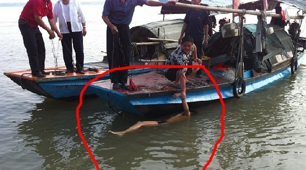 青年溺水身亡图片