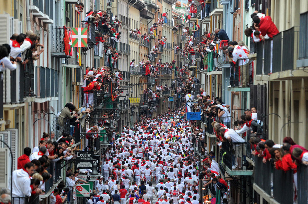 动漫大世界,富少小李子,处男宝典,兰蔻怎么样,下跪磕头,彭祖御女术,黑