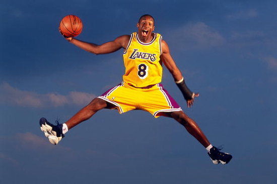 组图:科比早期搞怪照片曝光 萌力十足