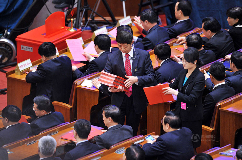 2013年3月14日,2013年两会,十二届全国人大一次会议在人民大会堂