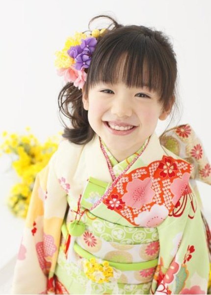 帖子主题:[亲亲宝贝] 环太平洋小姑娘 芦田爱菜演绎日式和服风