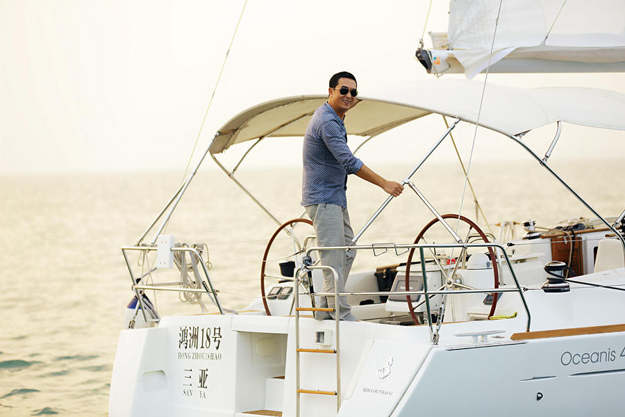 张嘉译海天盛筵照曝光 展示精英高端度假品质