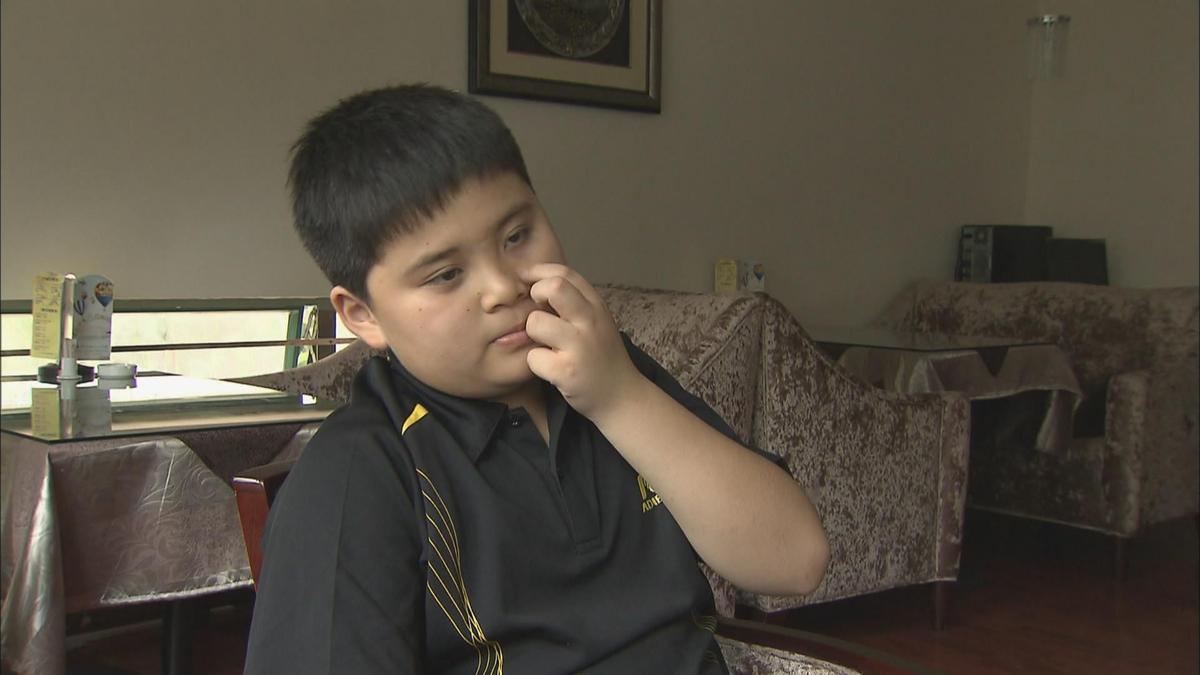 《变形计》香港娇女打编导 农村娃竟从未洗过澡