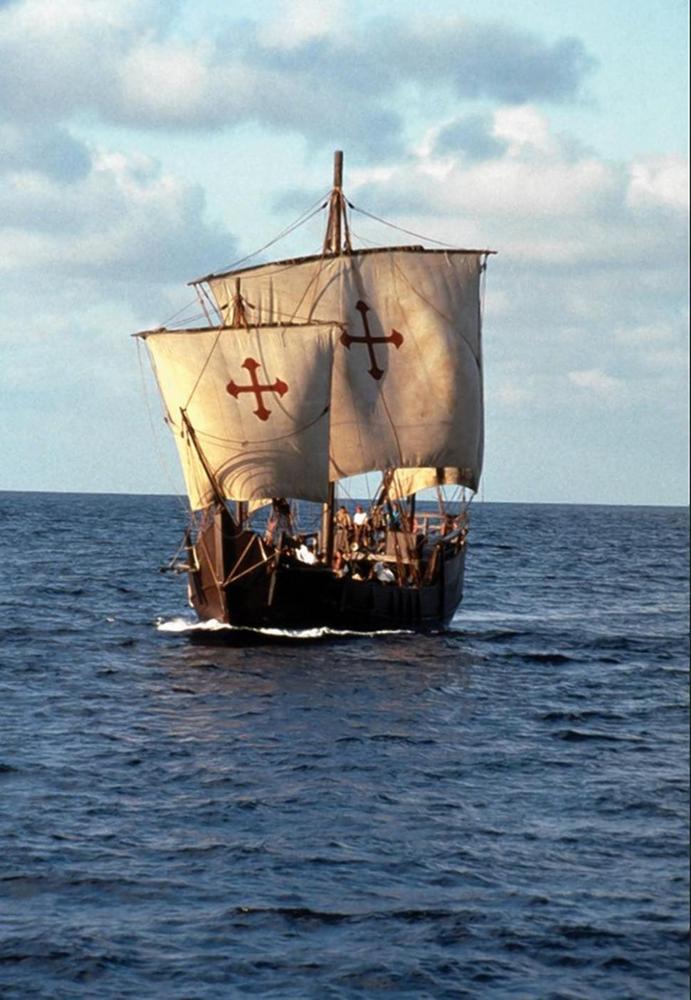 1492年,哥伦布首航美洲舰队三艘船中的旗舰圣玛利亚号在加勒比海