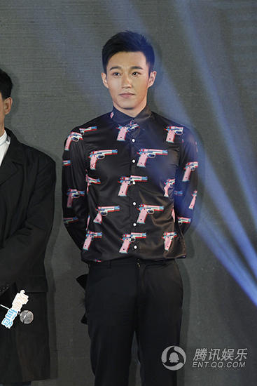 致青春裤衩男王森初登小荧幕 跃升赵薇"亲弟"