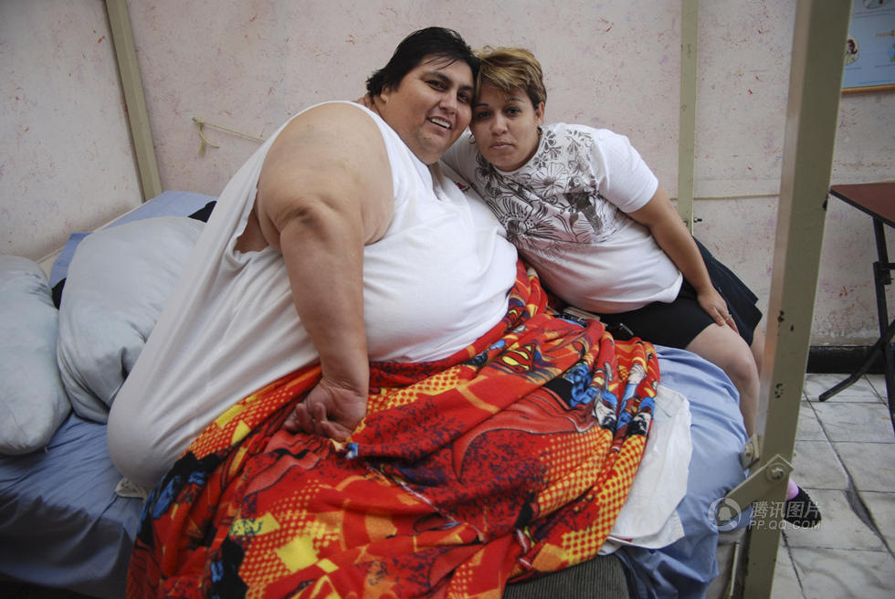 世界最胖墨西哥男子去世 体重曾达560公斤(组图) 