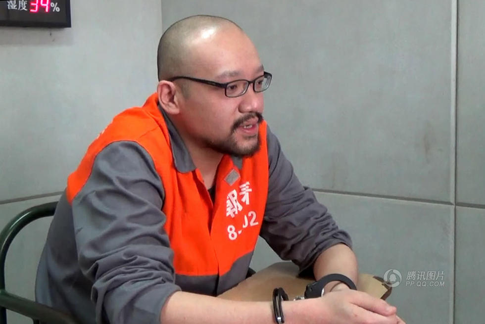 穿有内情 彦崧也猜出了她后半句的大致内容——无非就是,要是唐筠的话