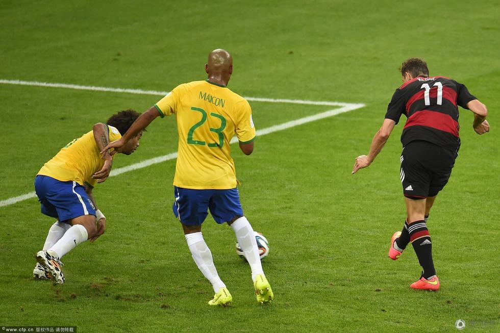 高清:德国7-1碾压巴西进决赛 k神16球超大罗