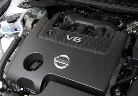 全新天籁的专属心脏 v6发动机 cvt