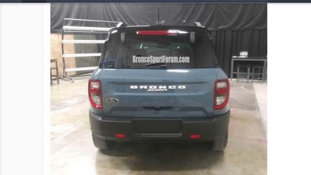 三种车型可选 全新福特Bronco中型SUV预告图