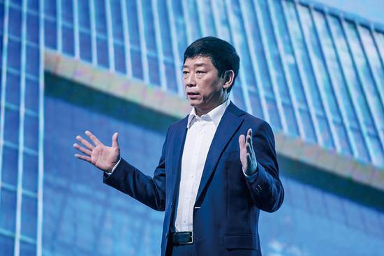 魏建军失去中国汽车首富头衔 suv市场将重新洗牌