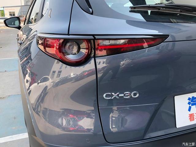 1个排量8个配置 马自达CX-30现已到店 