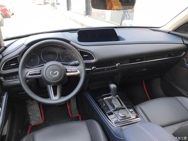 1个排量8个配置 马自达CX-30现已到店 