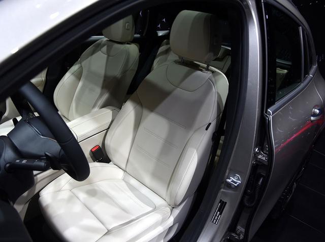 新车来了：造型更时尚/空间更宽敞 北京奔驰全新一代GLA首发