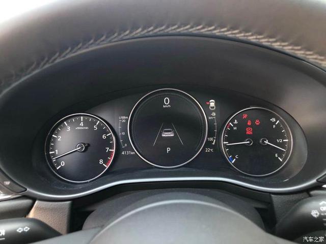 1个排量8个配置 马自达CX-30现已到店 