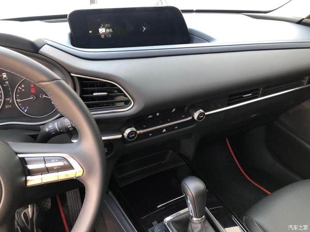 1个排量8个配置 马自达CX-30现已到店 