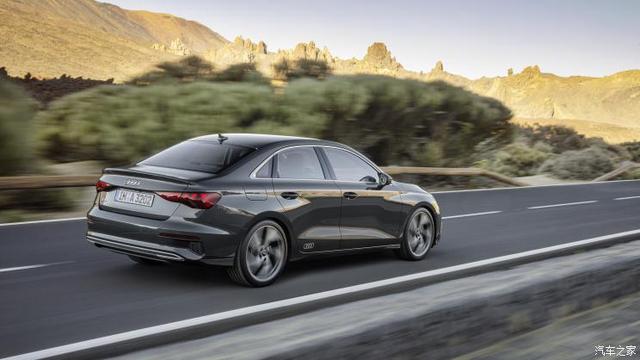 整体线条更流畅 全新奥迪A3三厢版官图