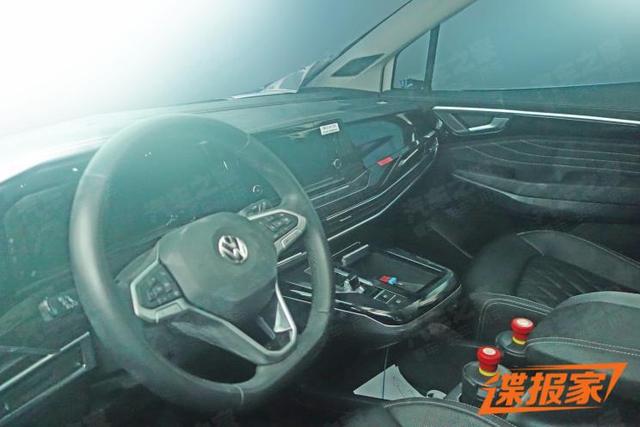 一汽-大众全新中大型SUV白车身下线 