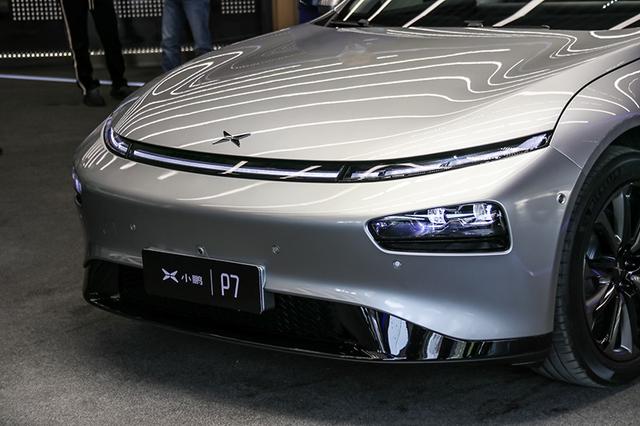 补贴后售2299万起小鹏p7纯电动中型车上市