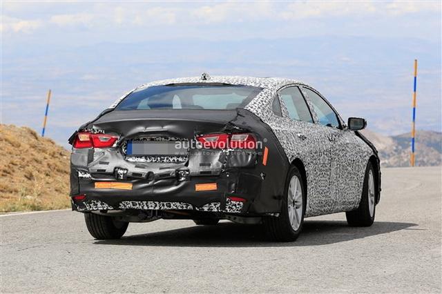 造型微调 曝海外版新款迈锐宝谍照