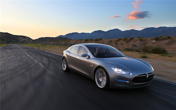2017年特斯拉车型继续享受新能源牌照政策