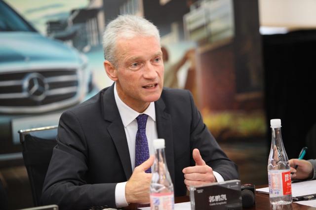 福建奔驰新任总裁(参配,    ,询价) 和首席执行官郭鹏凯博士