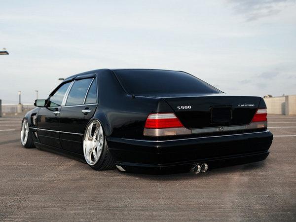 奢华的同时不失去运动奔驰s500改装鉴赏