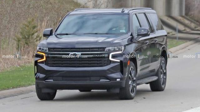 外形更运动 雪佛兰Suburban RST实车 