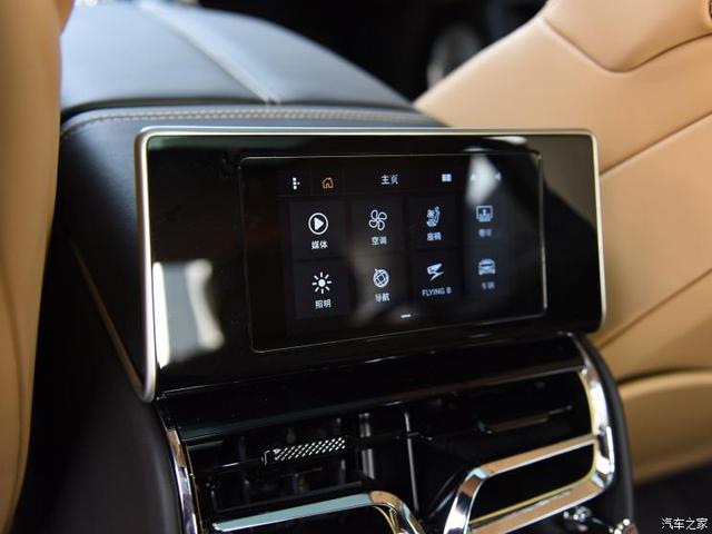 宾利飞驰交付/在华零售店现已正式开放 