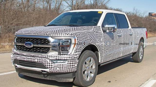 增大尺寸中控屏 新款福特F-150内饰谍照