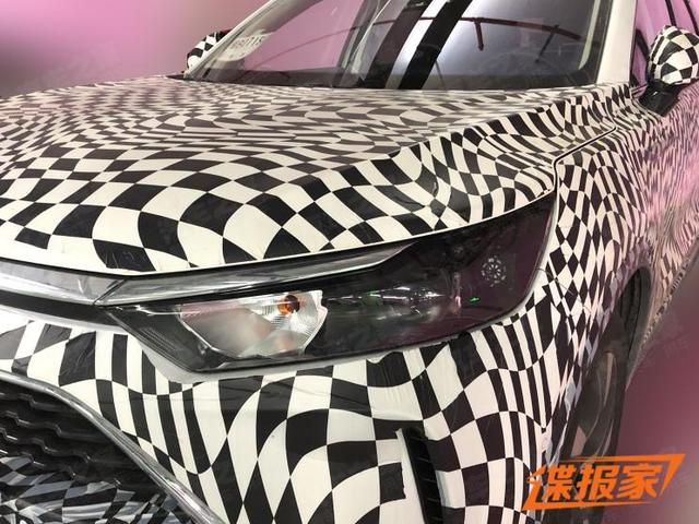 整体造型接近量产 曝BEIJING C62X谍照 