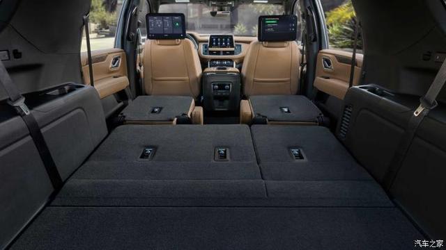 外形更运动 雪佛兰Suburban RST实车 