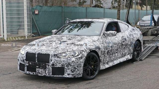 提供手动挡 全新宝马M4内饰谍照曝光 