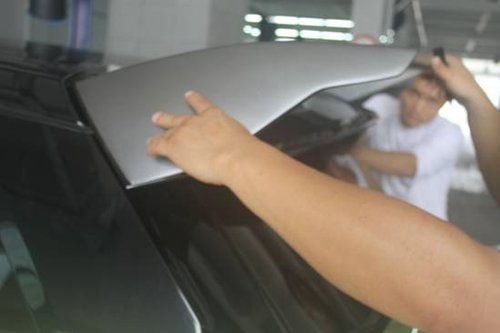 少年派 路虎極光加裝寬體空氣動力套件