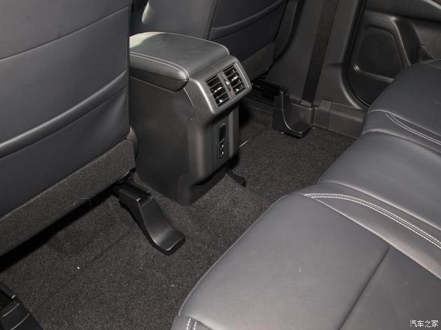 5月上市 2020款三菱欧蓝德现已到店 