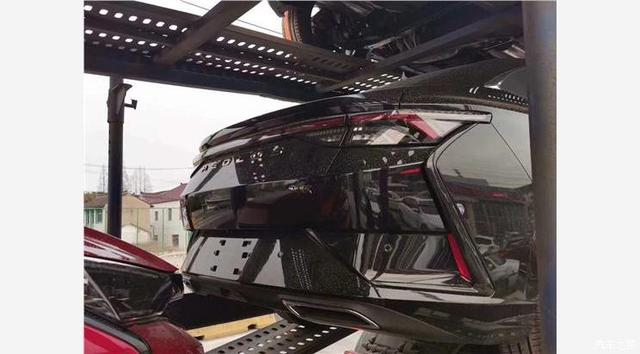 全黑设计 风神奕炫骑士版4月18日上市 