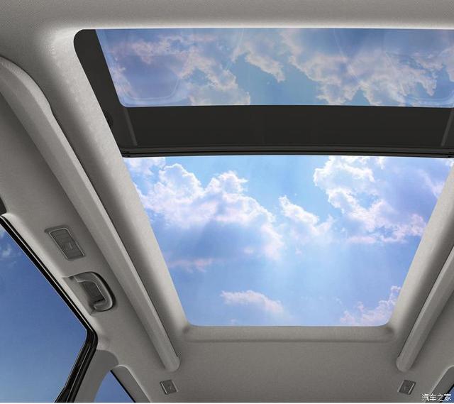 上汽MAXUS EUNIQ 5 PLUG IN首次亮相 