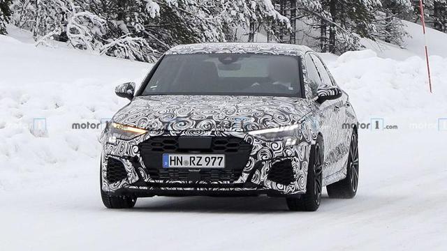 超400马力?全新奥迪RS 3三厢版谍照