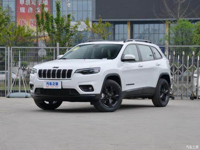 全系2.0T动力 新款Jeep自由光配置曝光 