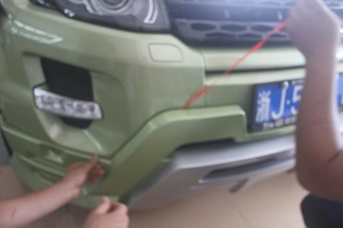 少年派 路虎極光加裝寬體空氣動力套件