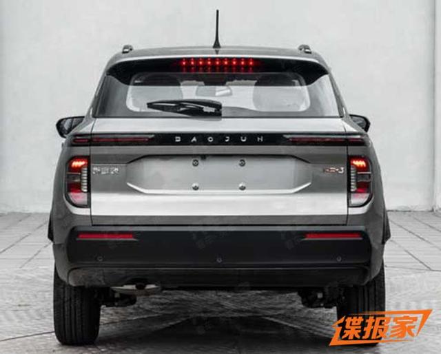 搭1.5L或1.2T动力 宝骏RS-3正式下线