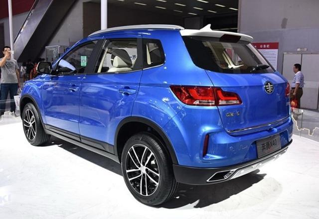 一汽奔腾X40官方预售7-10万元 定位小型SUV