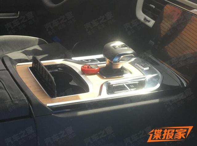 内饰连体屏设计 红旗E115最新路试谍照 