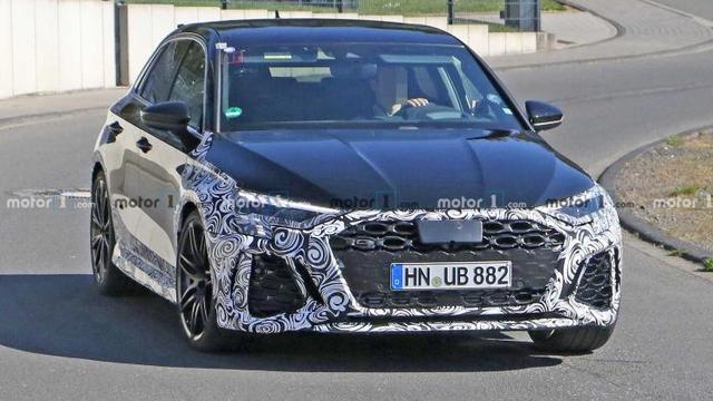 更多外观细节曝光 全新奥迪RS 3谍照 