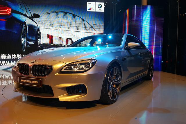 03 [交流] 新款宝马m6正式上市 售价220.6万-229.6万 【[4p]