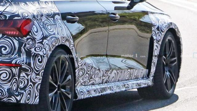 更多外观细节曝光 全新奥迪RS 3谍照 