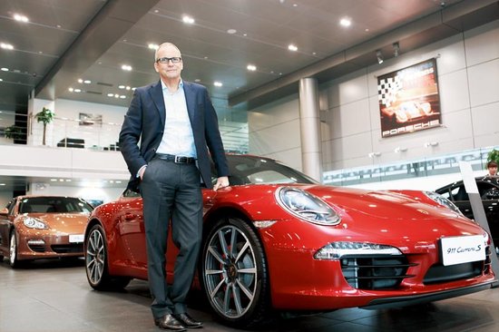 对汽车历史有所了解的人当然会说来自其创始人费迪南德保时捷的姓氏